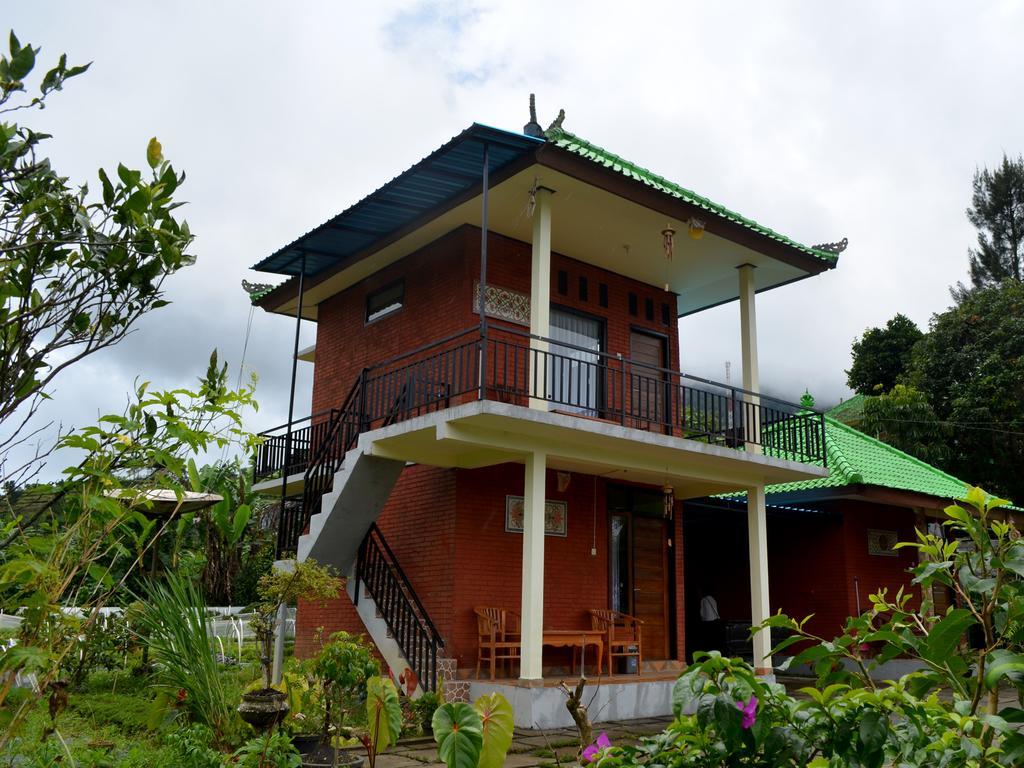 Dajan Buyan Homestay ブドゥグル エクステリア 写真